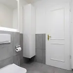 Traber Modern Gemütlich Zentral Apartamento