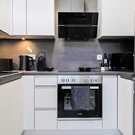 Traber Modern Gemuetlich Zentral